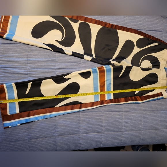 Zara Silk Printed Pants - Picture 5 of 7